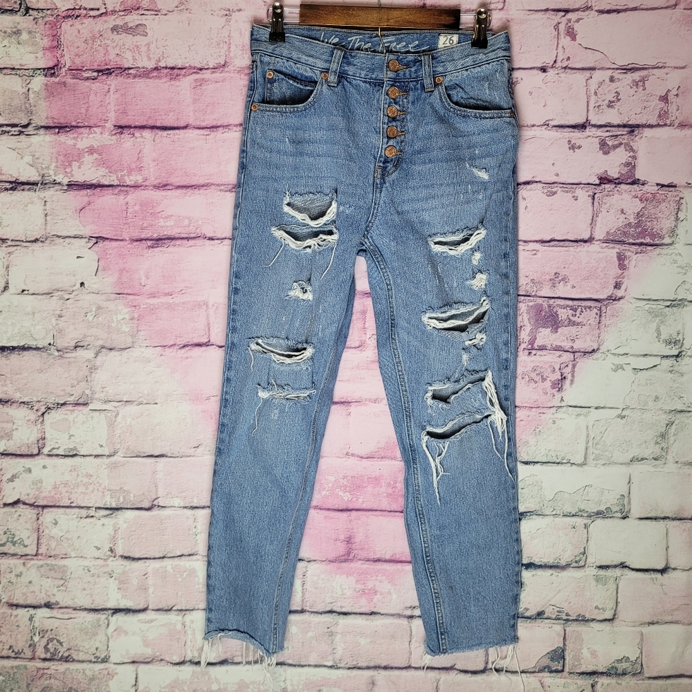 WE THE FREE BLOSSOM RIGID CROP SKINNY DISTRESSED EXPOSED BUTTON FLY 26 HIGH RISE